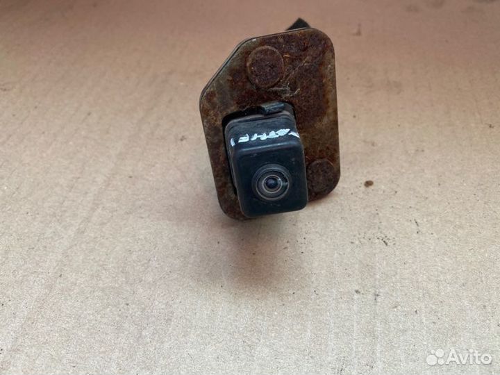 Камера заднего вида задняя Nissan Pathfinder 2007
