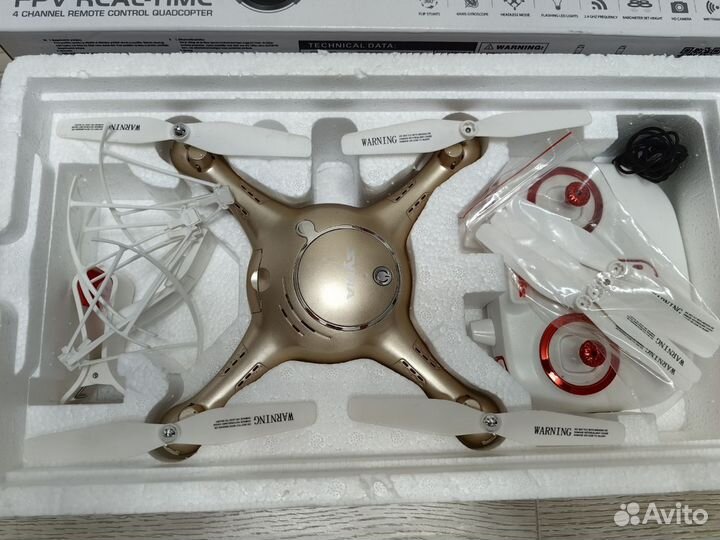 Квадрокоптер Syma X5UW