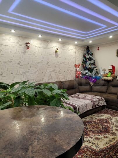 4-к. квартира, 79 м², 1/5 эт.