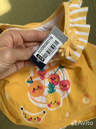 Купальник на девочку новый