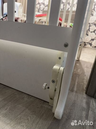 Кроватка для новорожденных с комодом