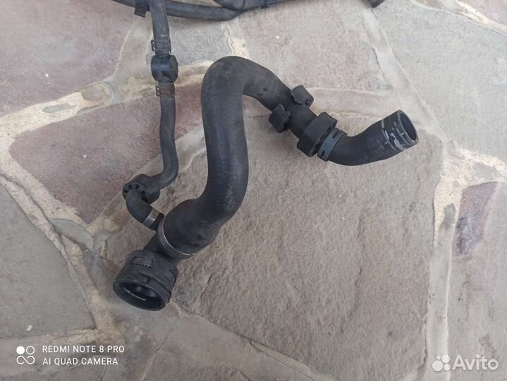 Патрубок охлаждения туарег 2.5