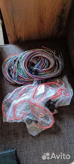 Gps трекер Teltonika 125