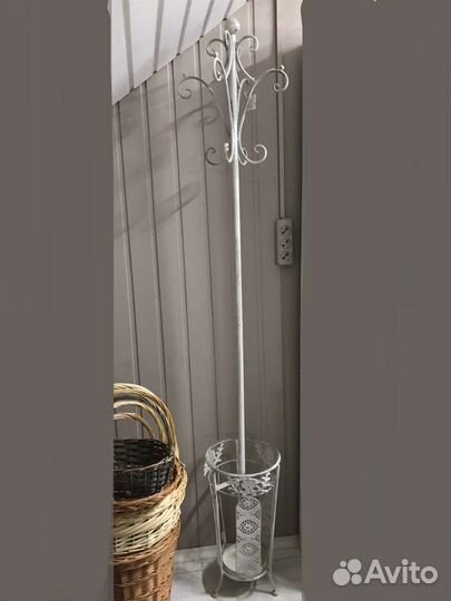 Фонари подставки лейка