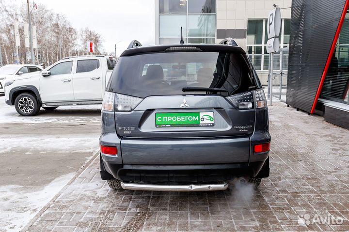 Mitsubishi Outlander 2.4 CVT, 2011, 269 845 км