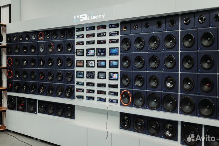 Pioneer AVH-A240BT магнитола 2DIN