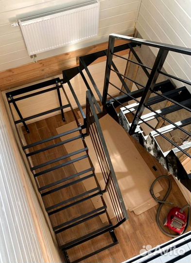 Лестница на монокосоуре