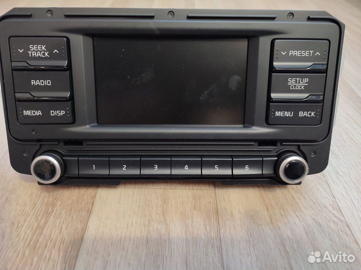Продам магнитолу kia rio 4