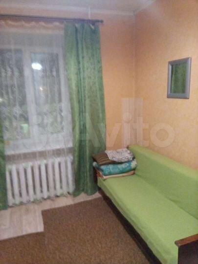 Комната 12 м² в 1-к., 4/5 эт.