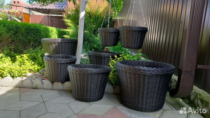 Кашпо из ротанга 