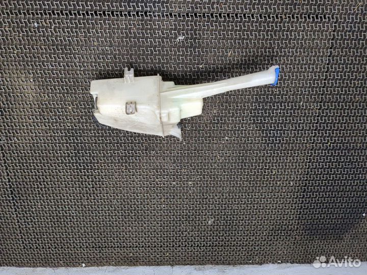 Бачок омывателя киа Sportage, 2013