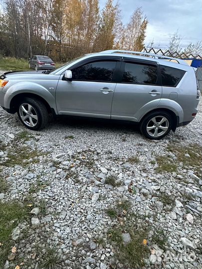 Mitsubishi Outlander 2.4 МТ, 2008, 246 000 км