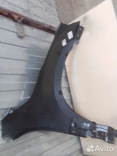 Suzuki grand vitara крыло переднее