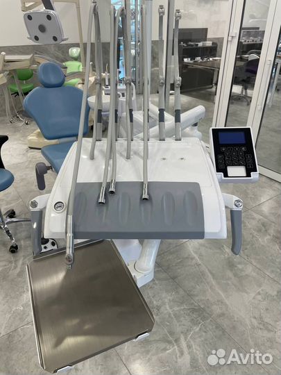 Стоматологическое кресло Mercury 330 cтaндарт в.п