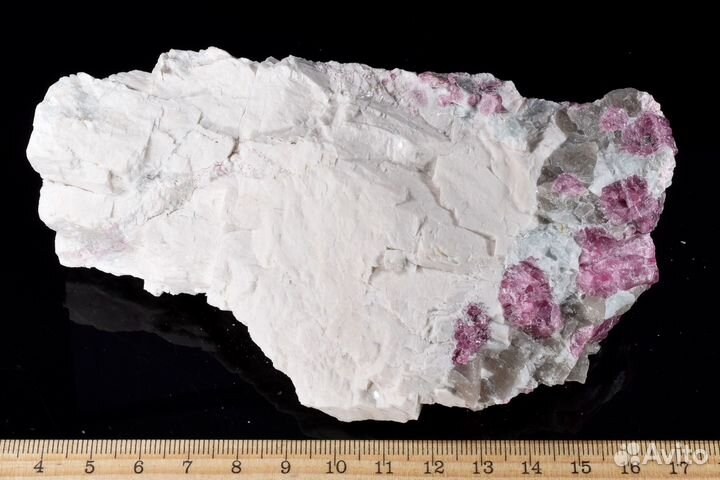 Турмалин, микроклин, альбит, кварц. Лот №623