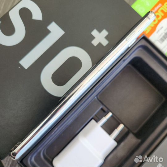 Samsung Galaxy S10+, 8/128 ГБ