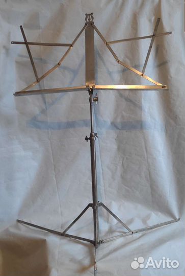 Пюпитр (подставка для нот)