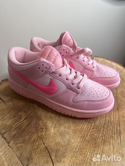 Кроссовки 39