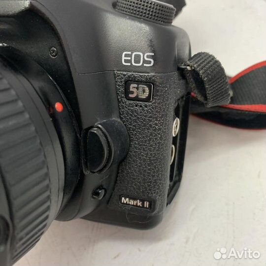 Зеркальный фотоаппарат Canon EOS 5D Mark II объект