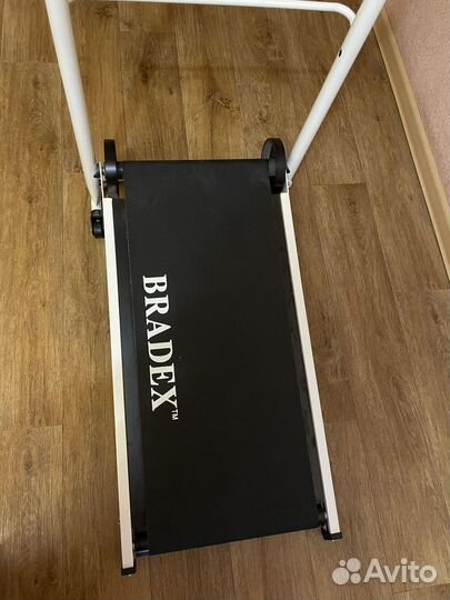 Беговая дорожка механическая