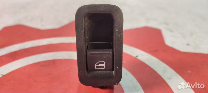 Кнопка стеклоподъёмника Volkswagen
