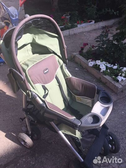 Коляска прогулочная Chicco