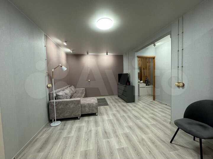 2-к. квартира, 45 м², 1/5 эт.