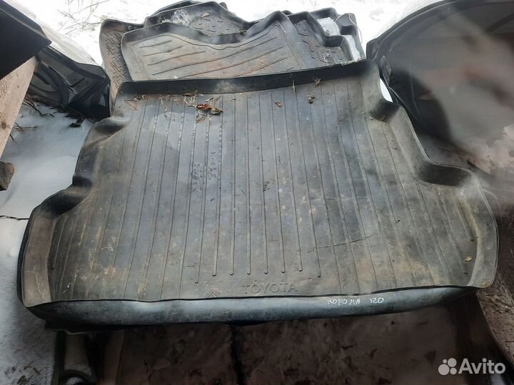 Коврик багажника резиновый toyota corolla 120