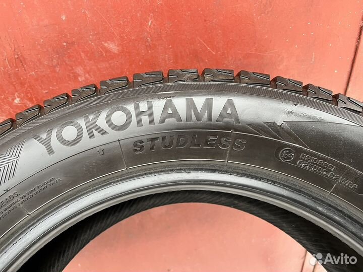 Yokohama Ice Guard G075 215/65 R17 99Q