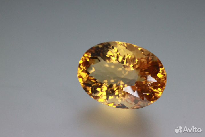 Цитрин 11,75 карата из Бразилии