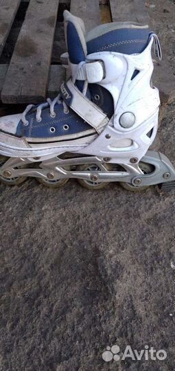 Роликовые коньки