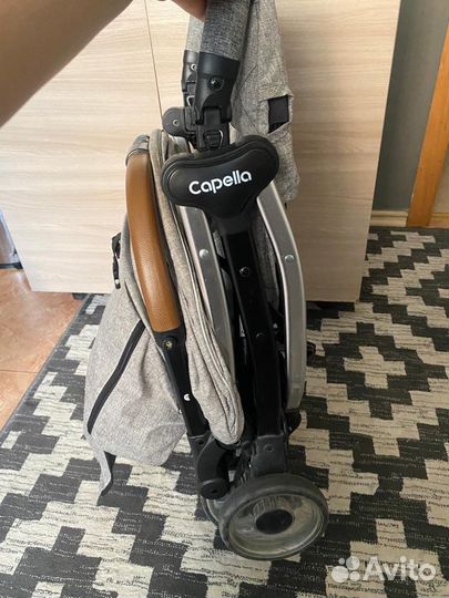 Коляска capella