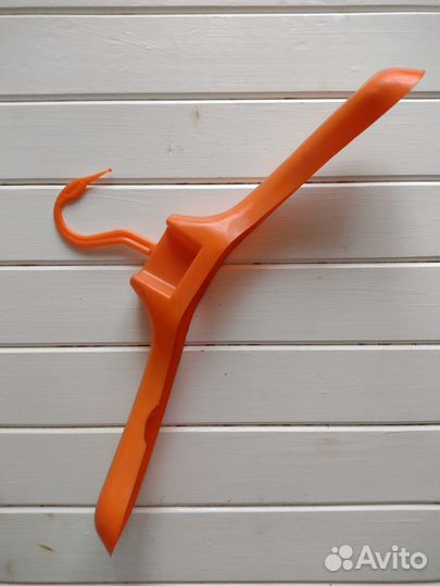 Вешалка плечики для одежды