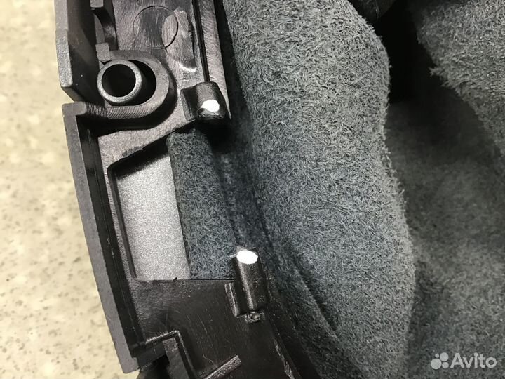 Накладка на кулису Seat Leon (1P1) 2005-2013