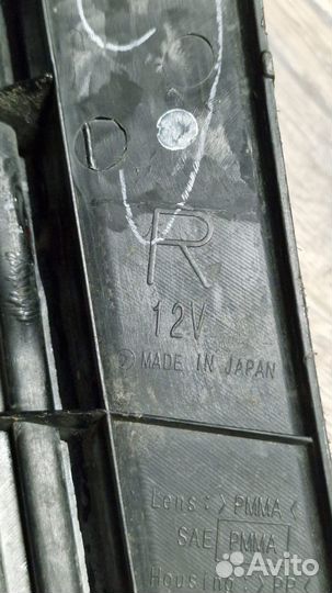 Фонарь задний правый Subaru Forester S11