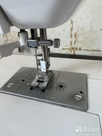 Швейная машина Jaguar Mini U-2