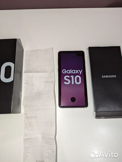 Samsung Galaxy S10, 8/128 ГБ