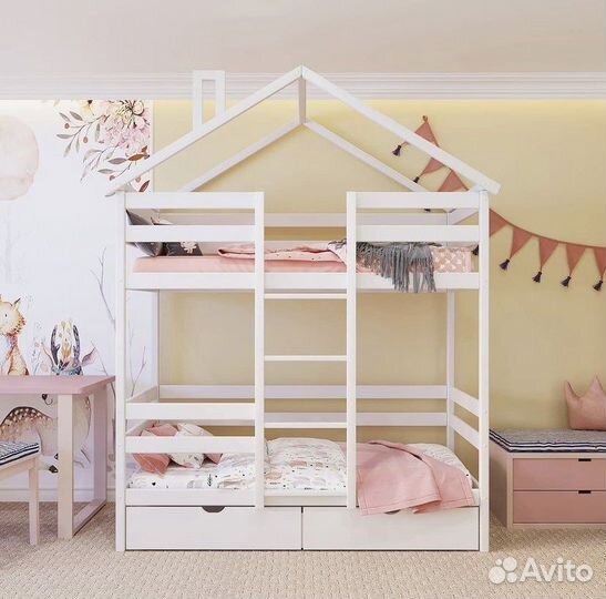 Двухярусная кровать особая