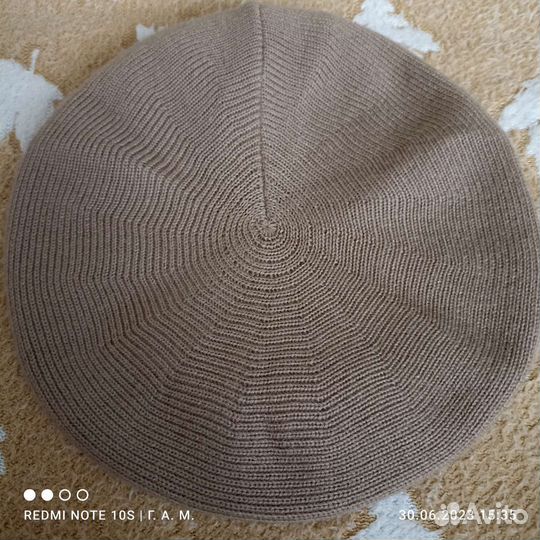 Берет женский