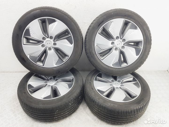 Диск литой Hyundai Kona R17