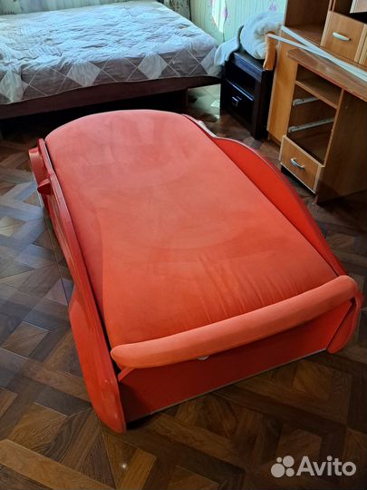 Детская кровать машина бу с подсветкой