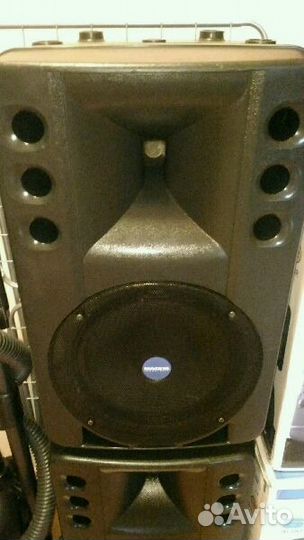 Mackie ART 300 (RCF ART 300)