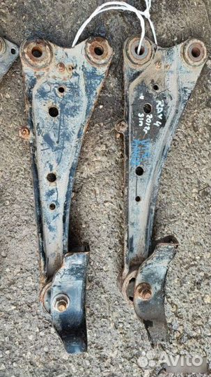 Рычаг продольный задний Toyota Rav4 2006-2013