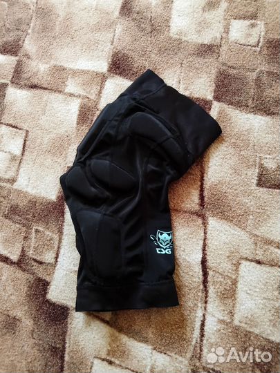 Защитные шорты для сноуборда детские