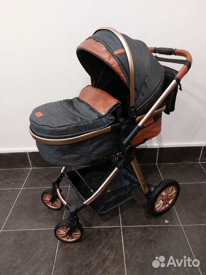Коляска 3 в 1 трансформер с автолюлькой