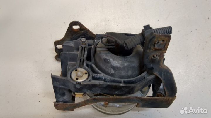 Фара противотуманная правая Honda CRX