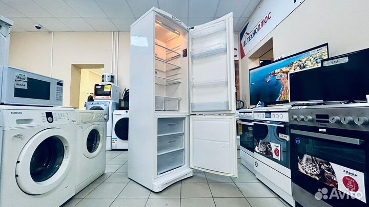 Холодильник Indesi