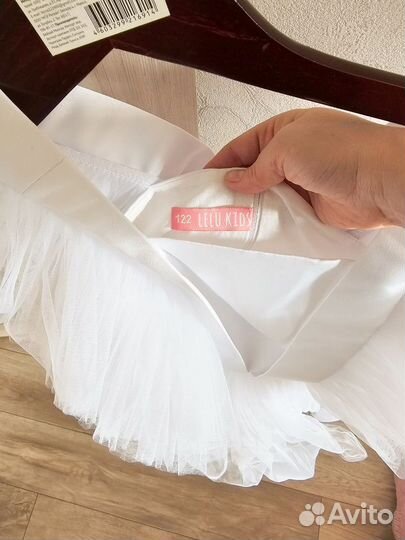 Нарядное платье для девочки 122