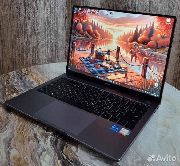 Мощный ноутбук Huawei на гарантии /Ультрабук