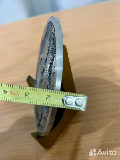 Медальон 2х сторонний. Рельефный на металле 9 см